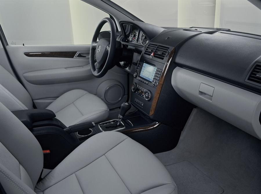  Mercedes-Benz A-Class 5-Door 2004 года  (фото 135 из 344)